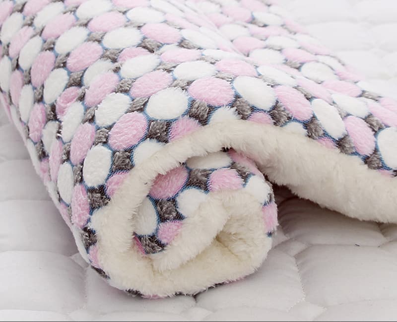 Double-Sided Sherpa Fleece Dog Mat