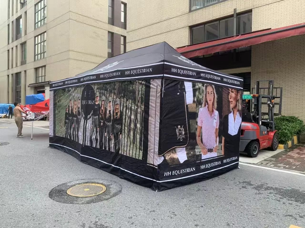 Custom-Branded Marquee Tents for Festivals