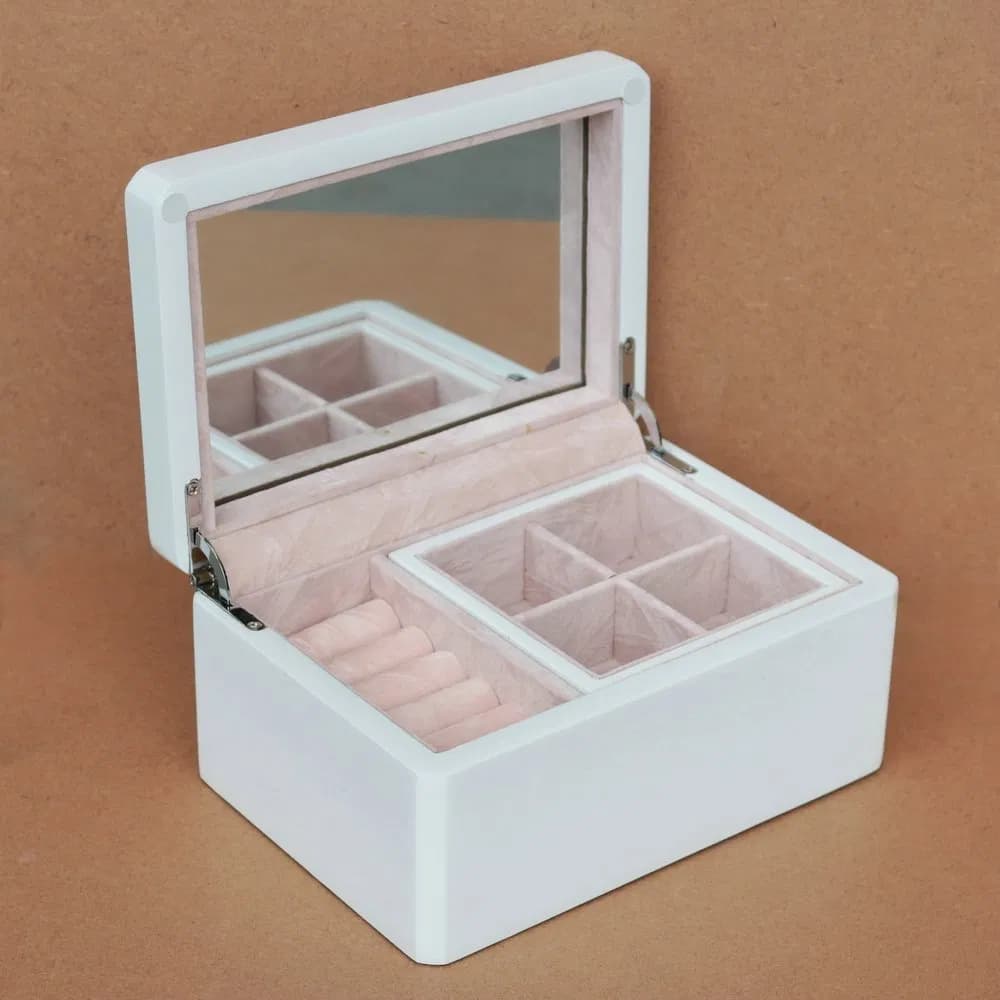 White Wooden Jewelry Gift Box for Child