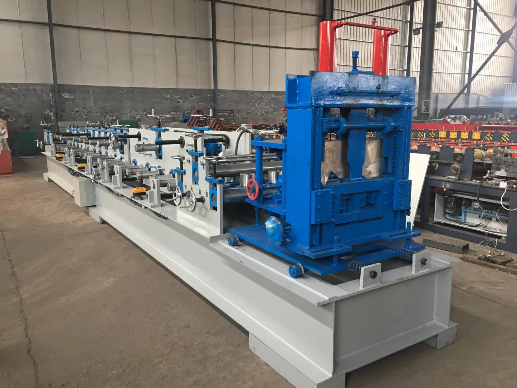 C Purlin Form Rolling Machine