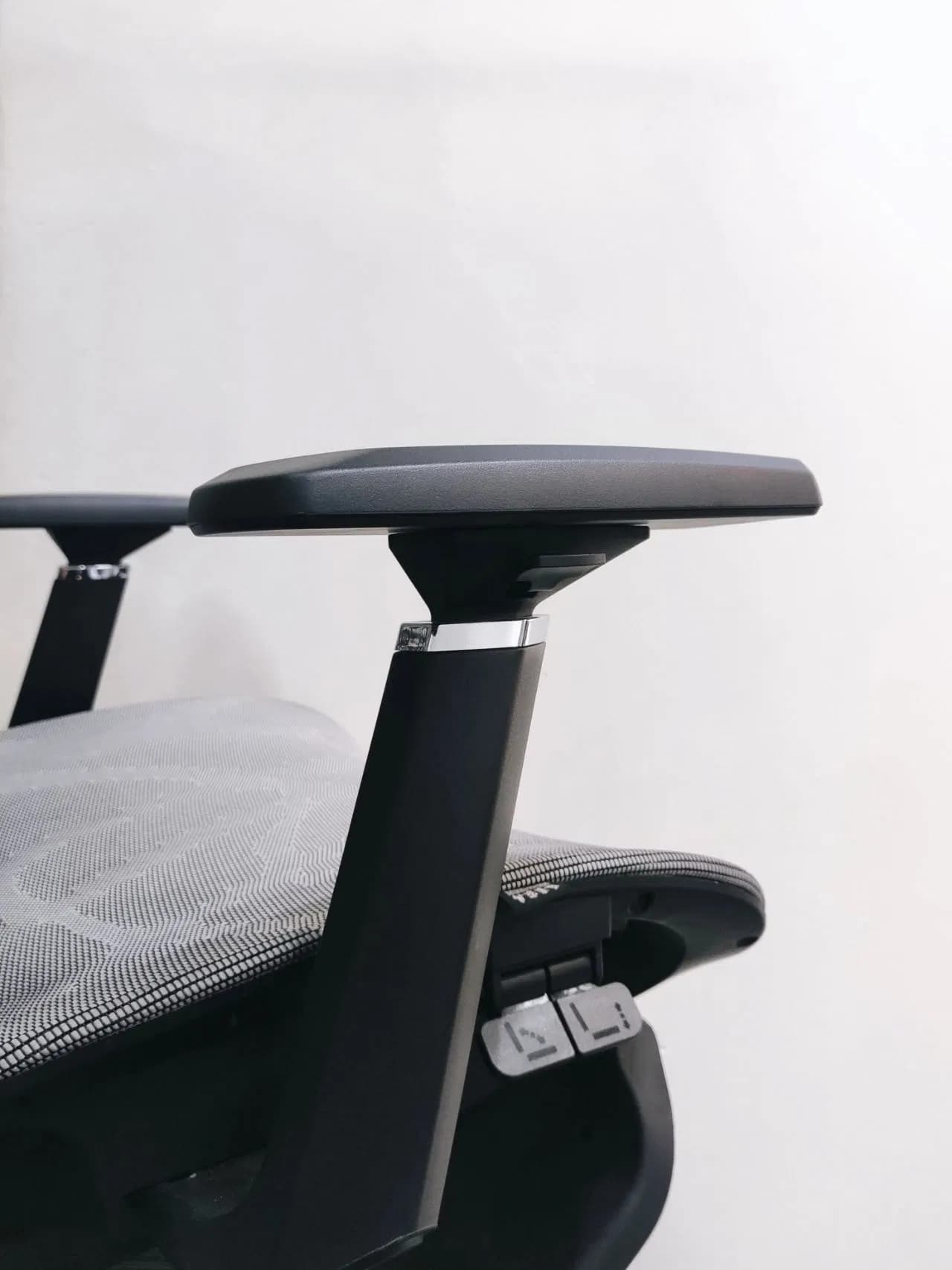 Office Chair Nylon Armrest PU Pad