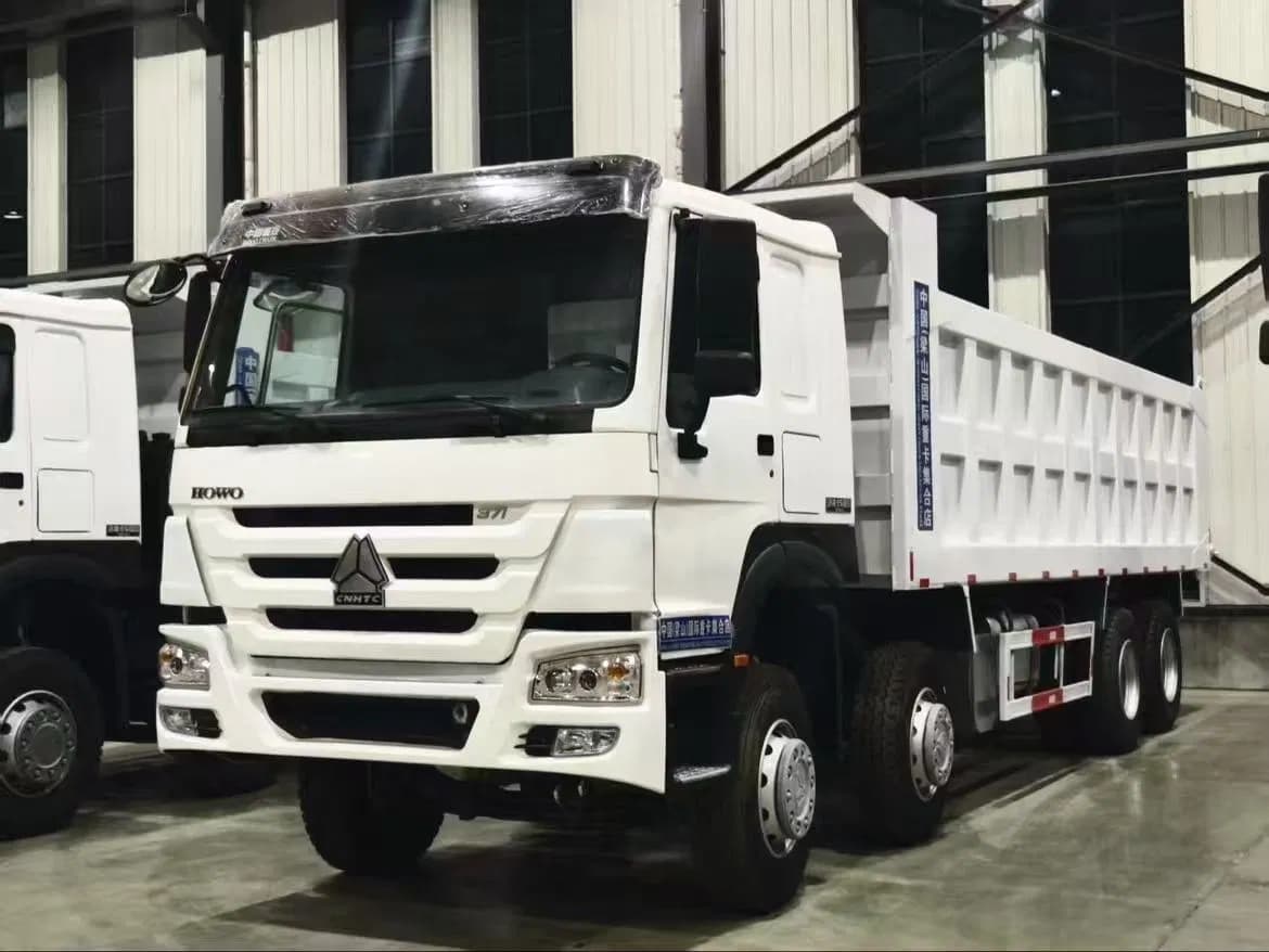 Heavy-Duty Engineering Dump Pioneer