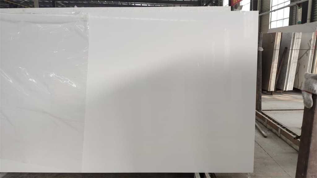 Pure White Quartz Slabs