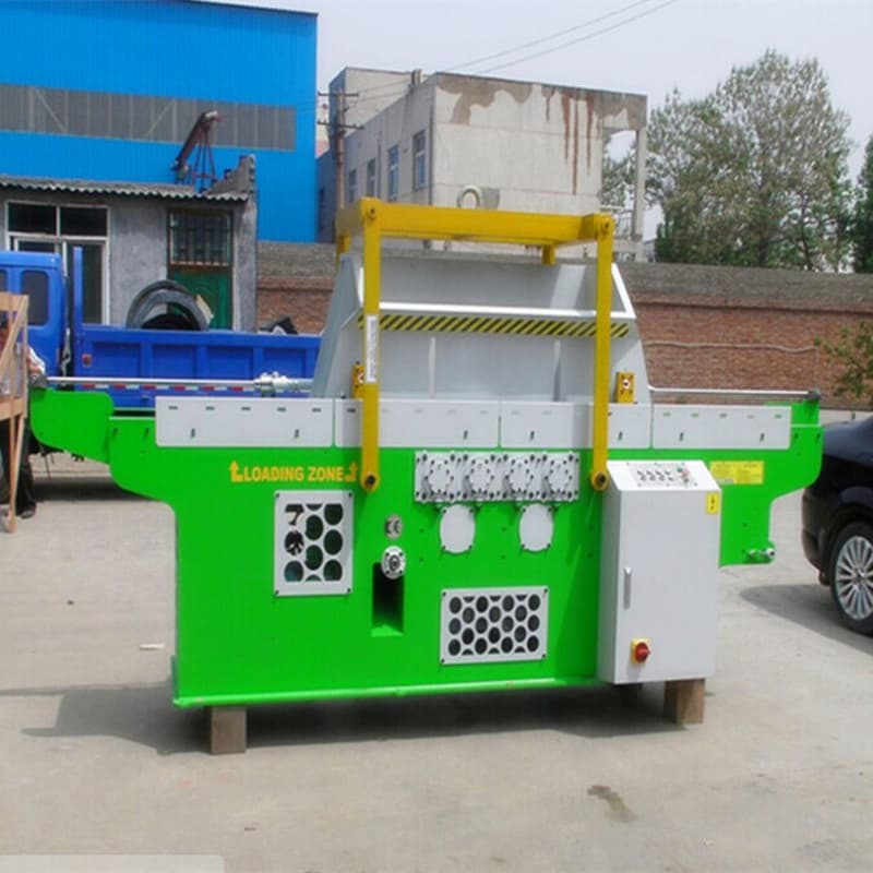 Double Shaft Waste Log Branch Crusher Timber Shaving Mill Wood Shaving Machine for Animal Bedding