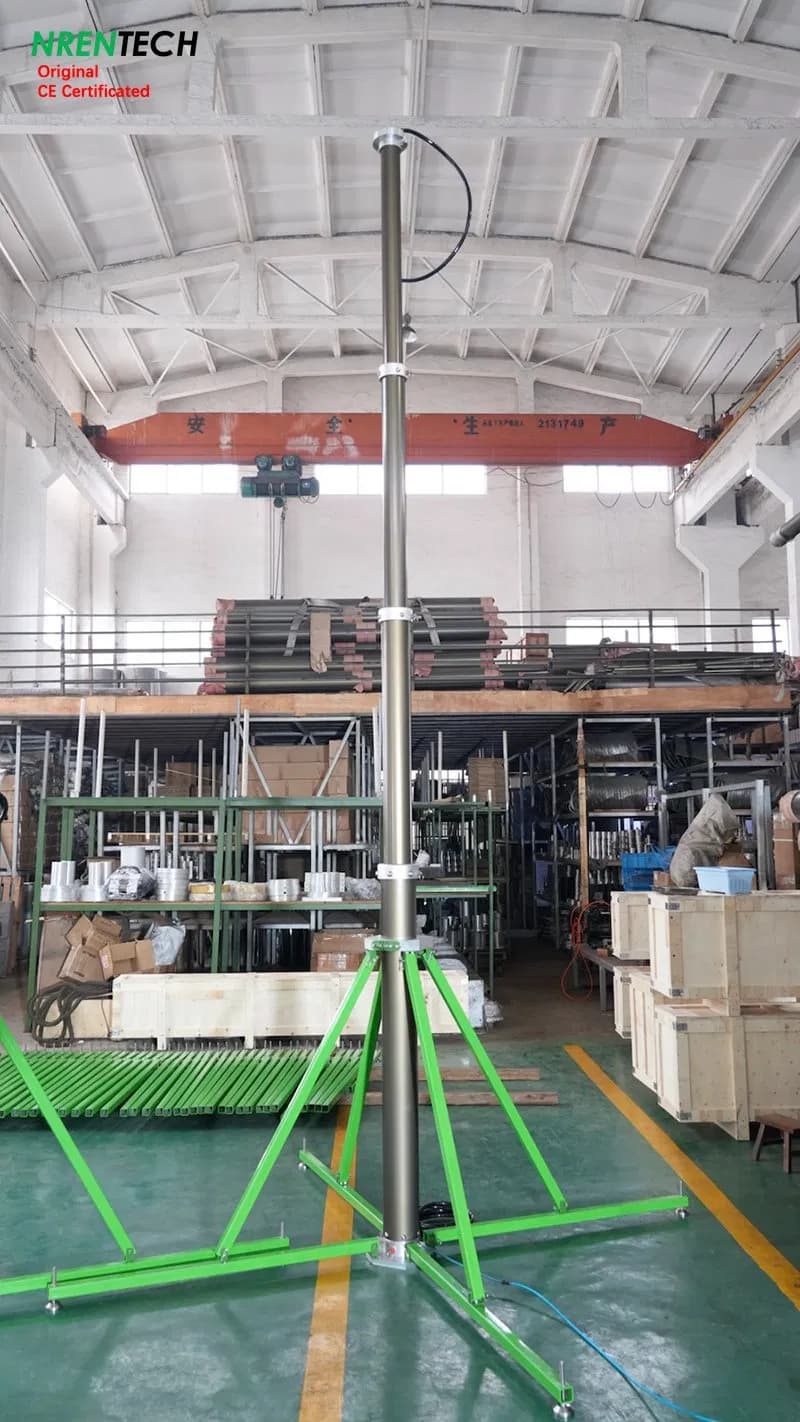 4.5m CCTV Pneumatic Telescopic Mast with Inside CCTV Wires, Quadpod Bracket Mounted