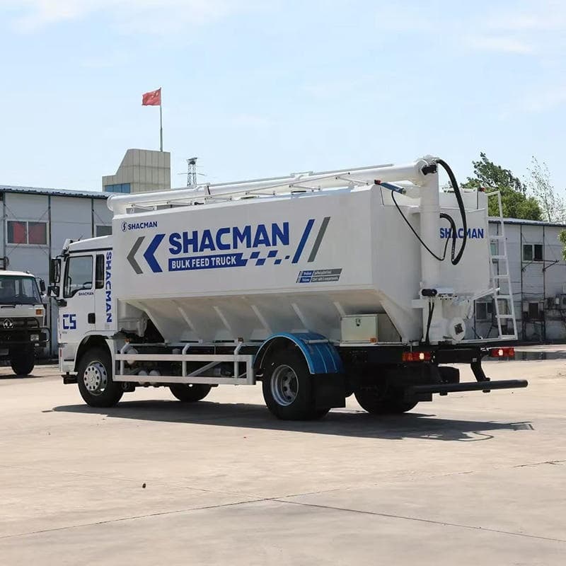 Shacman L3000 4X2 10ton Small Poultry Feed Truck with Pneumatic Discharge System for Modern Chicken Farm Use