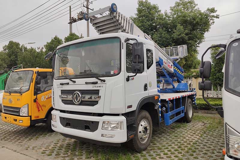Public Safety and Emergency Rescue, Roof Repair, Tree Pruning, Painting, Window Cleaning, Municipal Engineering, 38-Meter Aerial Work Platform