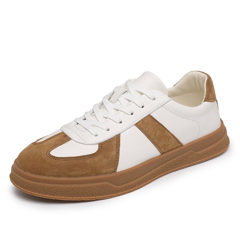 Popular Casual Flat Shoes in Stylish Design and Premium Leather