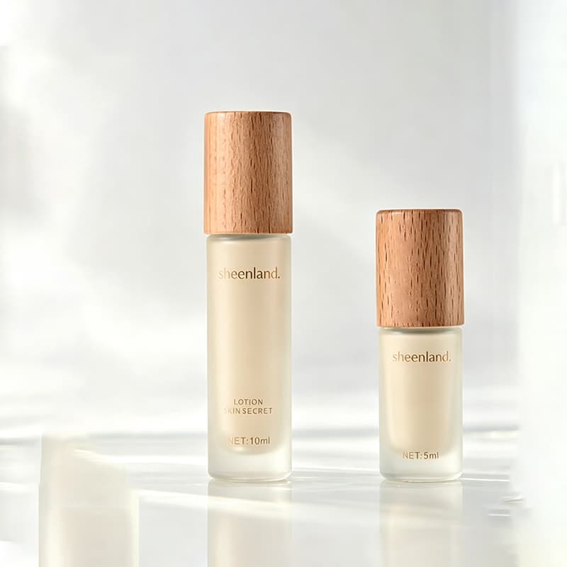 Round Glass Essential Oil Bottle 5ml 10ml 15ml with Bamboo Lid