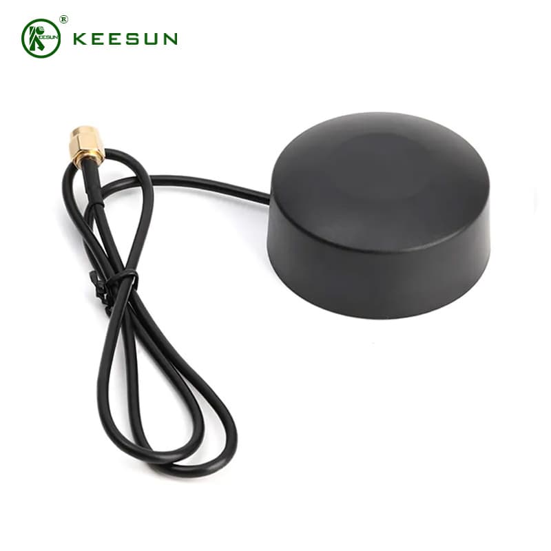 698-960/2100-2700MHz 4G WiFi Outdoor Waterproof Omnidirectional Outdoor Advertising Machine GPS Antenna