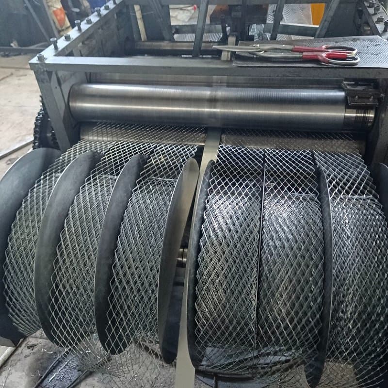0.6mm Thcikness Galvanized Expanded Brick Wall Mesh 800G/M2