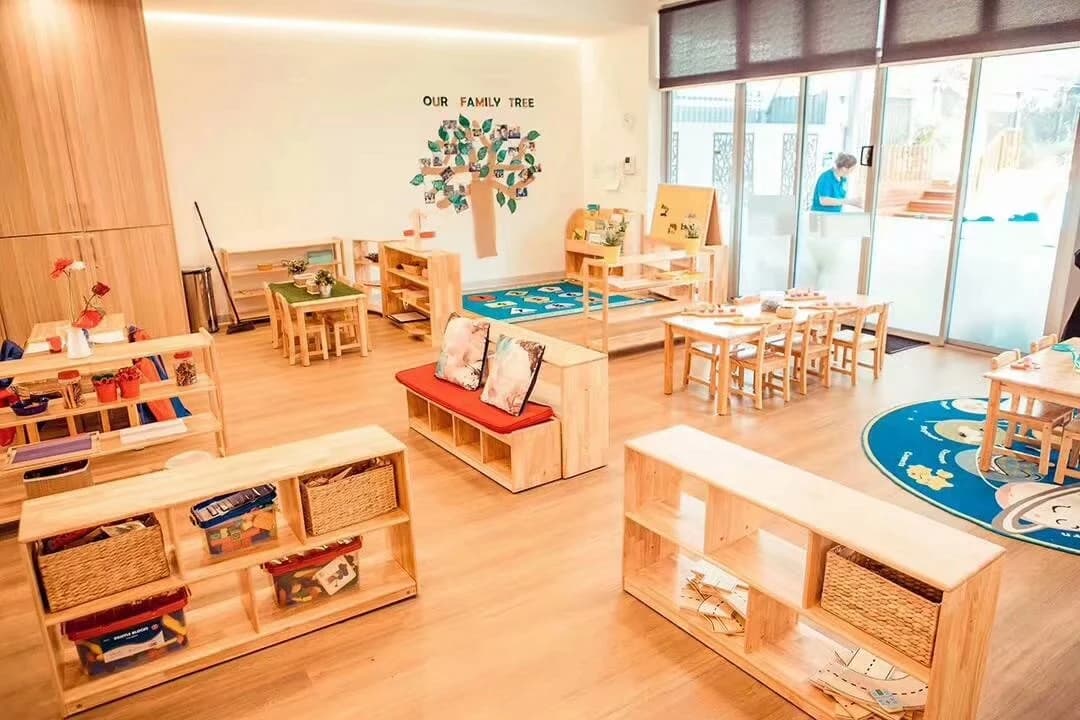 Modern Kindergarten and Preschool School Classroom Student Furniture, Kids Furniture Wooden Children Furniture, Nursery and Daycare Baby Furniture