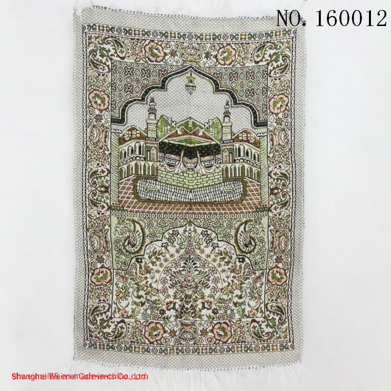 Muslim Prayer Rugs Sajadah for Islam Musulim Prayer Mat Factory Thick and Tight Islamic Praying Mat Carved Carpet Supplier