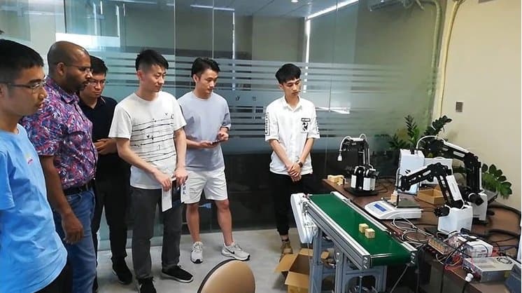 American Association of Medical Colleges Student Teaching Aids Small Robotic Arm and Robot Manipulator