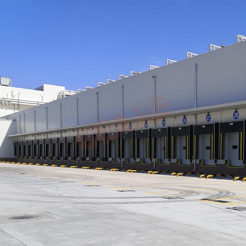 Factory Direct Price Good Sealing Durable Fabric PVC Mechanical Dock Shelter