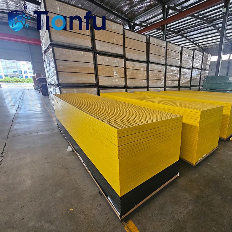 Molded FRP Grating for Wastewater Treatment Plants with CE Mark Yellow