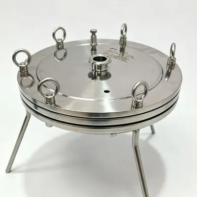 The Dual-Layer Medical Filter's Pre-Filter Blocks Large Particles to Protect The Fine Filter Layer.