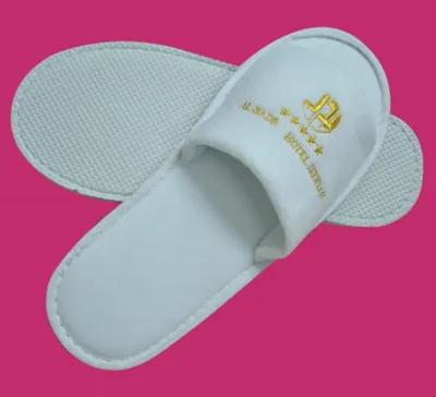 Disposable Hotel Slippers with Terry Cotton for Guest Room Using