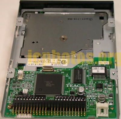 Teac SCSI Floppy Drive (FD235HGS 1111)