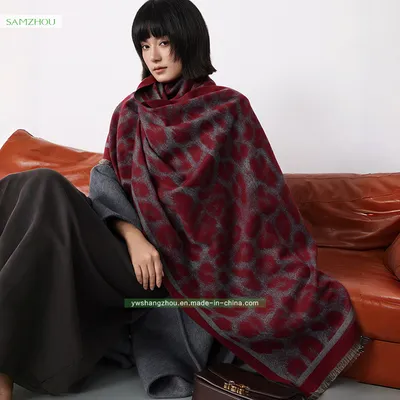 European Cashmere Women's Scarf with Leopard Print Thickened Shawl Winter