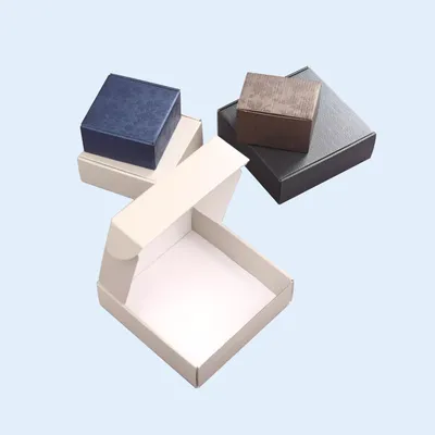 in Stock & Customizable Cardboard Gift Box Packaging Carton Box with Custom Logo