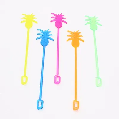 Vibrant Pineapple-Themed Disposable Swizzle Sticks for Party Fun