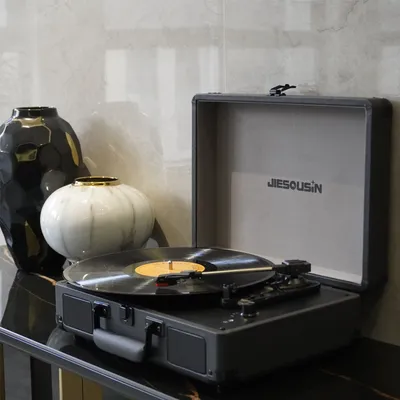 R102 Classic Suitcase Style Turntable Vintage Vinyl Lp Record Player Modern Gramophone