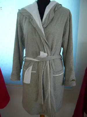 Robe (ZXR001)