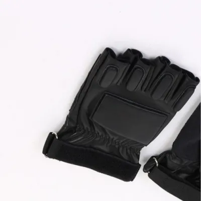 Rugged Durable Sheepskin Tactical Half Finger Gloves for Forestry