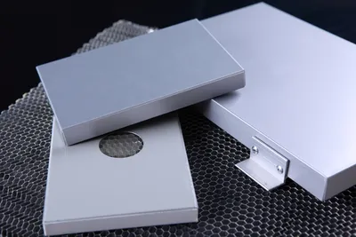 Architectural Honeycomb Sandwich Panels for Wall System