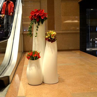 H056 Fiberglass Tall Flower Pots Indoor Planter Self Watering Flower Pot Decoration Stand