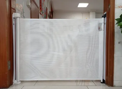 Unique Design Baby Safety Retractable Mesh Gates