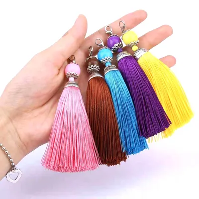 in Stock 8cm Silk Tassel with Bead Metal Hat and Lobster Clasp Keyring Tassels