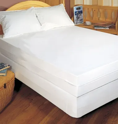 White Polyester Mattress Cover Multi-Needle Quilting Mattress Protecter