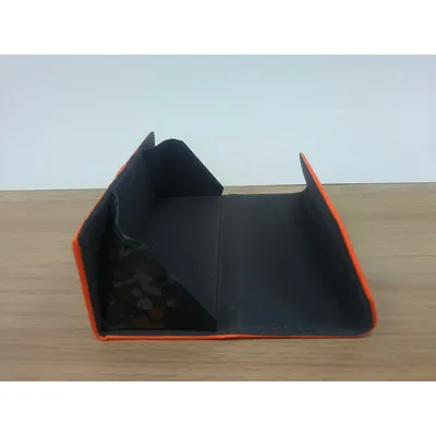 Foldable Flat Glasses Case with Slim Profile Design for Purse