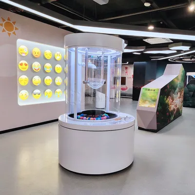 Facing Pressure: Interactive Science Exhibit Top Children Science Museum Attraction Explore Physics at The Science Center