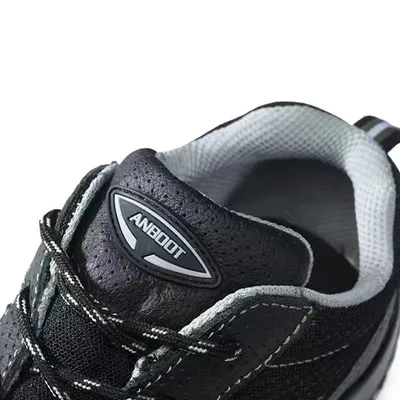 China Manufacturer Breathable Leather Steel Toe Anti-Slip Working Construction Boots Safety Shoes