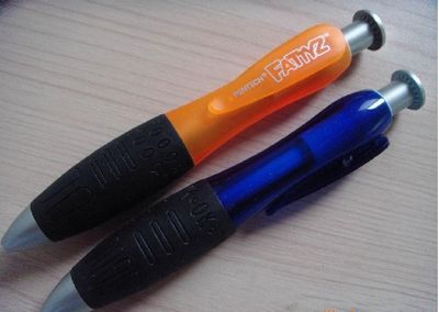 Giant Pen