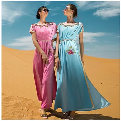 The Pink Velvet Hand-Sewn Drill Dress Is Slimming and Whitening