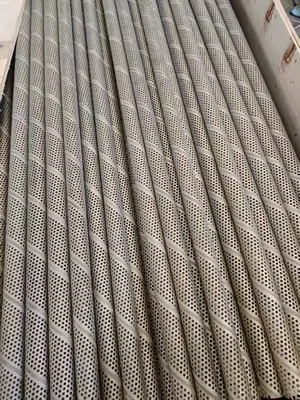 Thickness 1.2mm Ext Diam. 21mm Continuous Welding Perforated Tube