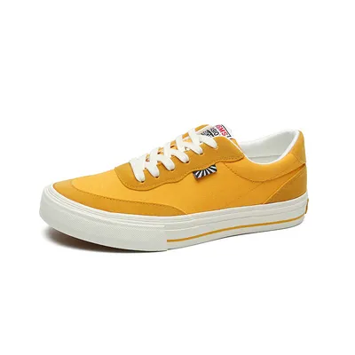 2025 New Spring Couple Breathable Canvas Shoes