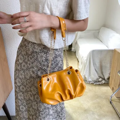 Textured Messenger Bag Women′ S 2022 Net Red Fashion Chain Bag