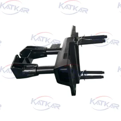 Truck Spare Parts FAW J6 Footrest Bracket Left 5103225-13c for FAW Jh6 J6 J7 J6p Chassis Parts