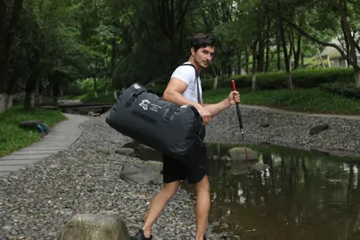 2021 Fashion Travel Bags Waterproof Bag Bag for Gym and Travel Bag Duffle Bag Handbags with Shoulder Straps for Outdoor Traveling