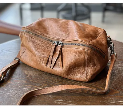 Women's Vintage Genuine Leather Toast-Shaped Mini Bag