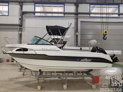 Reflex 19 FT Fiberglass Fishing Work Yacht / Fishing Boat 600cc with Cabin/Walkaround Cabinus$ 15300-16750