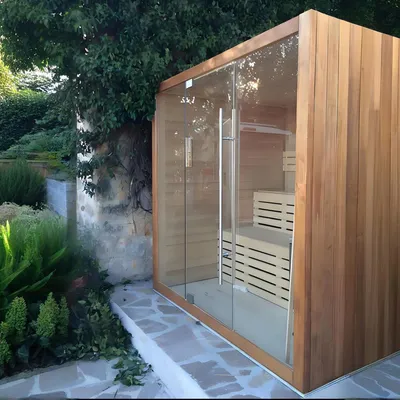 Traditional Wooden Red Cedar Wet Steam Outdoor High-End Sauna Room