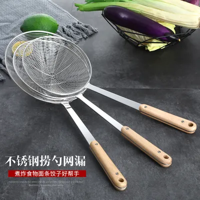 Wooden Handle Stainless Steel Mesh Strainer Fried Dumpling Noodle Hotpot Spoon Colander