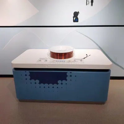 Dancing Paperclips: Engaging Exhibit for Children's Science Museum Magnetic Theater Magnetic Field Interactive Boards