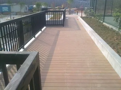 Sawdust and Scrap Plastics WPC Decking for Swimming Pool